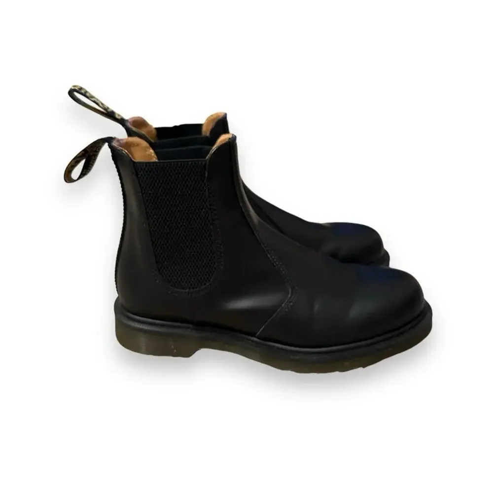 Doc Martens 2976 Black Smooth Leather‎ Chelsea Boots Size 7 Men's